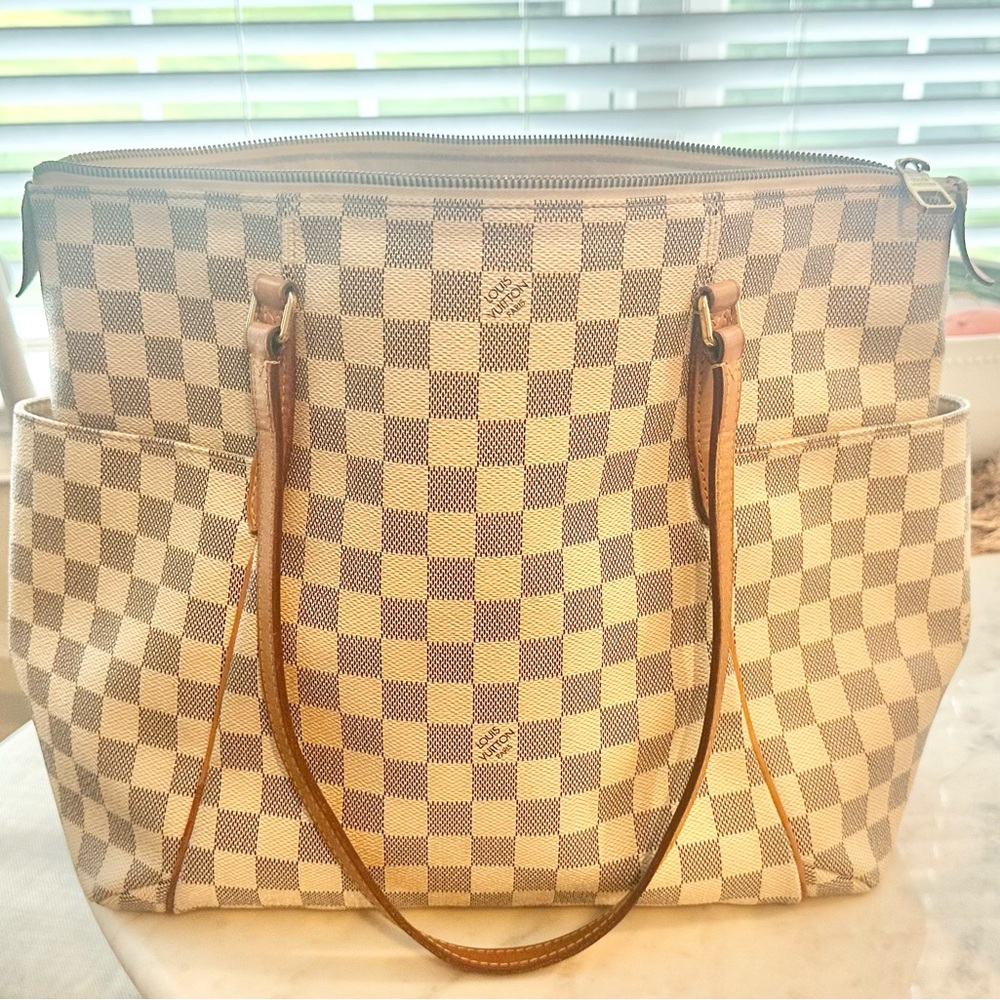 Louis Vuitton Damier Azur